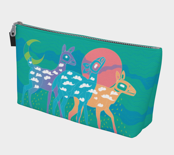 Aasgutuyík G̱uwakaan Stand-up Bag (12-inch)