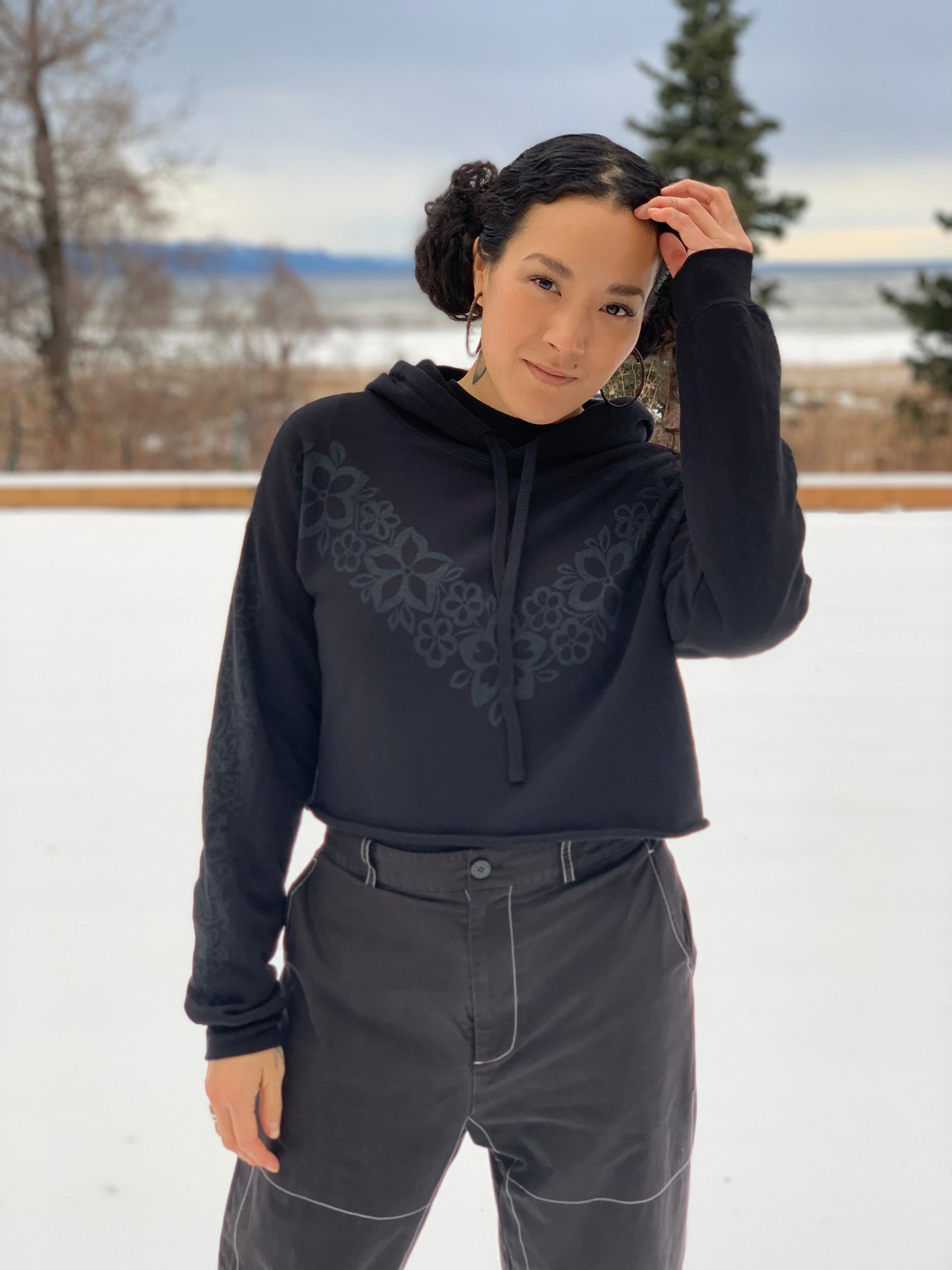 Floral Cropped Hoody Sweatshirt (Printed in Alaska) – Trickster